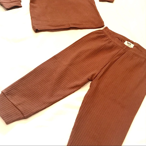 Blush Lotus | Baby Ribbed Cotton Set in Cognac | Various - Picture 9 of 12
